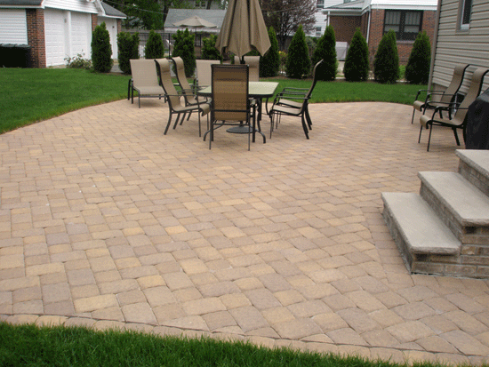 6"x9" Pavers in a Herringbone Pattern